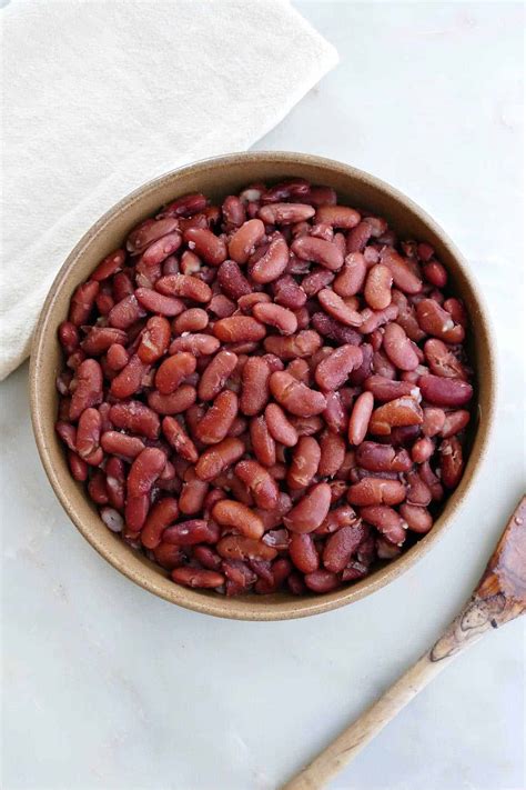 Estuary Spell Ruby Red Kidney Beans and Antioxidants: Fighting Free Radicals for a Healthy Body.